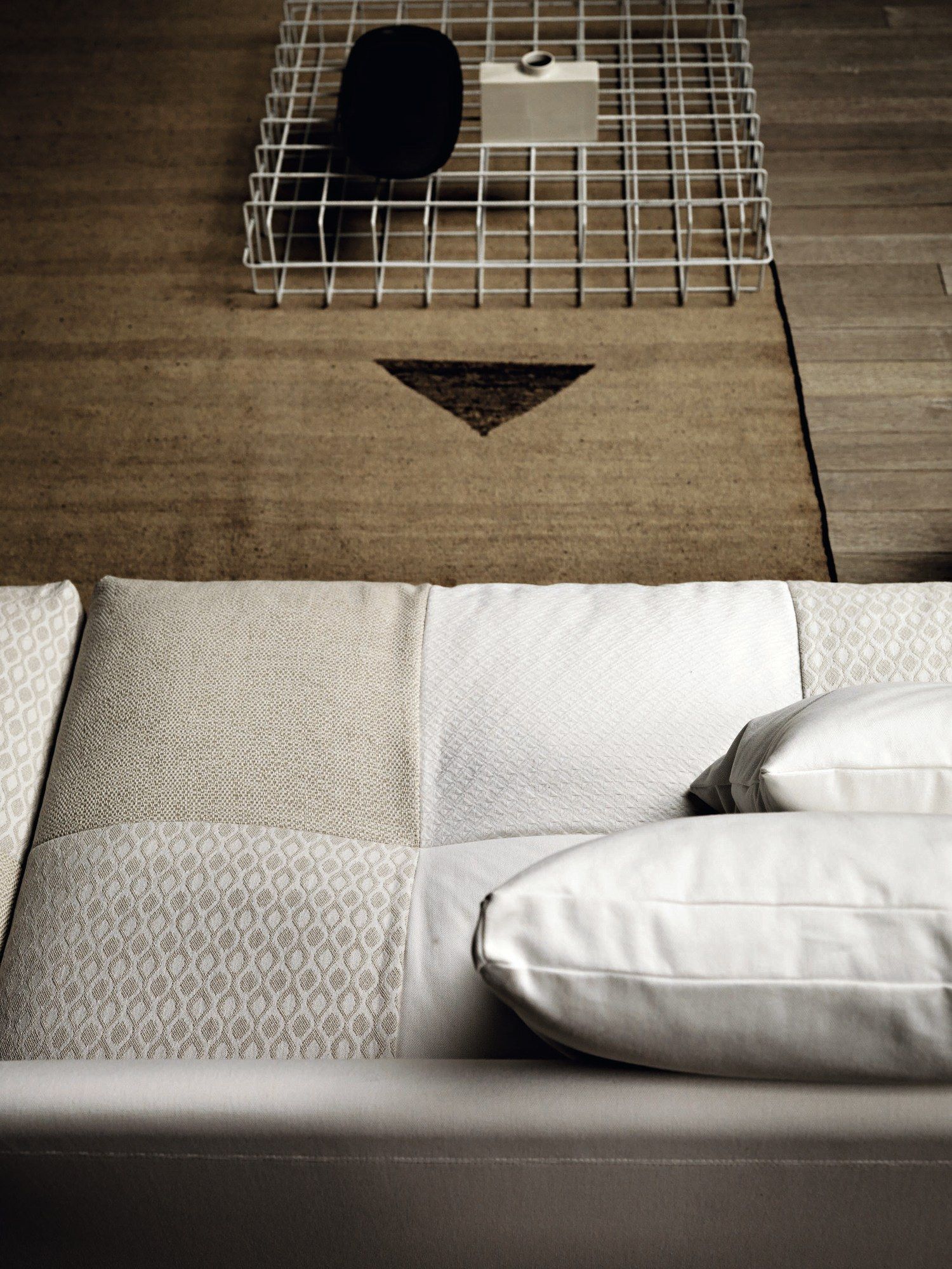 Низкий железный журнальный столик Saba Italia Leyva ARCH-00147774 - Вид №3