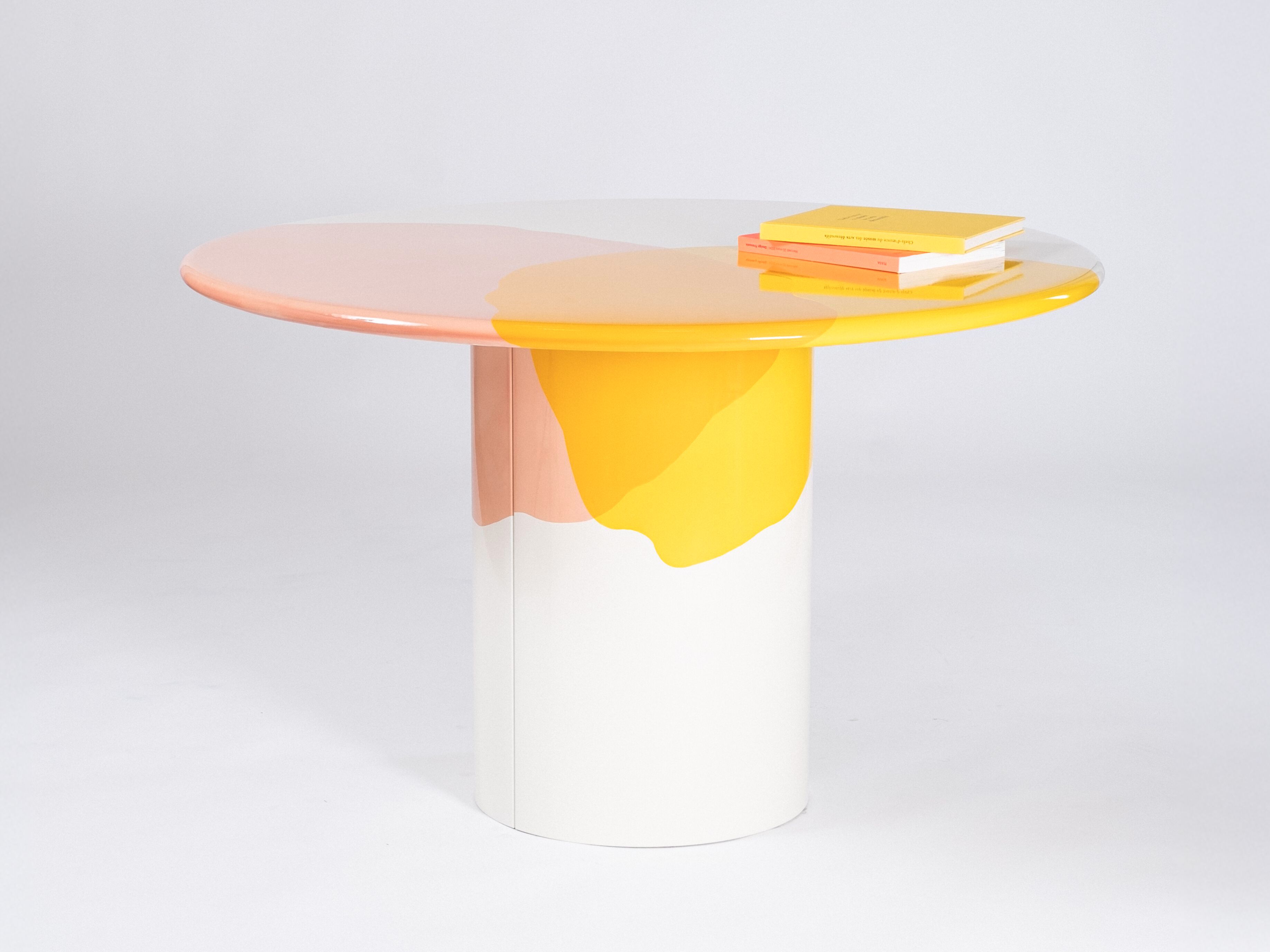 Круглый обеденный стол из эмалированной стали Patrick Jouin Edition Drop ARCH-00094162