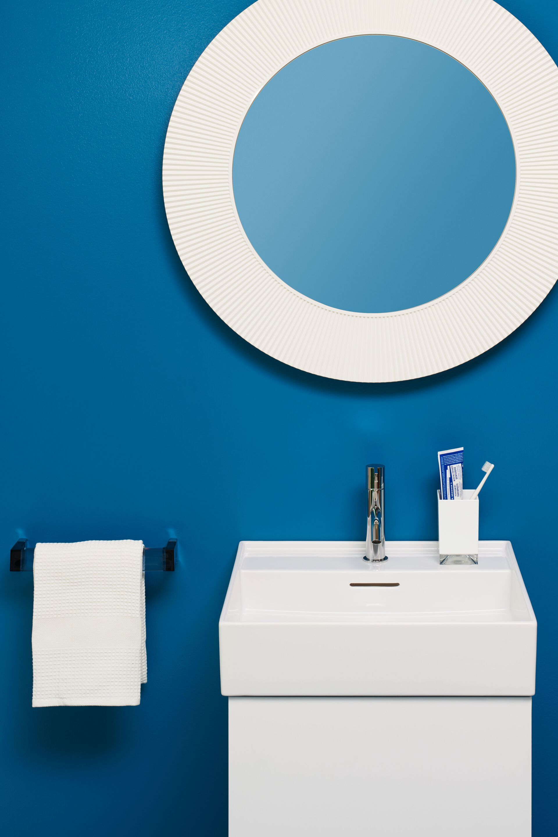 Держатель для полотенец из ПММА Kartell Kartell by Laufen ARCH-00029982 - Вид №5