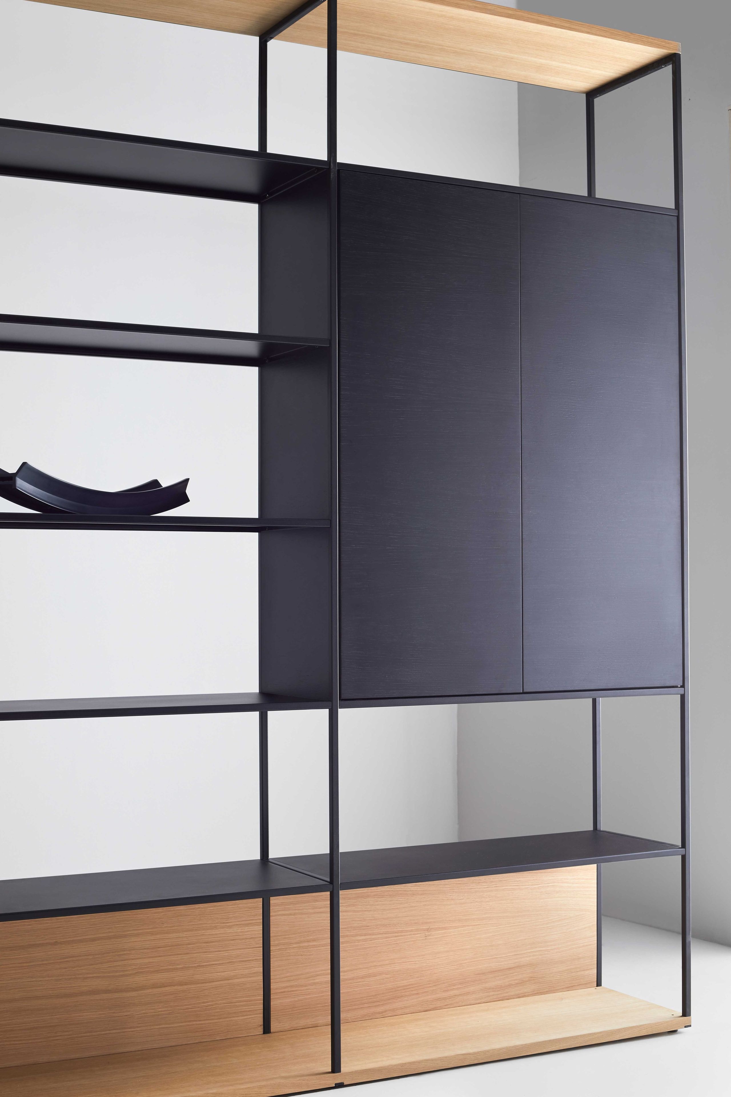 Деревянный книжный шкаф на колесах Punt Literatura ARCH-00034358 - Вид №40