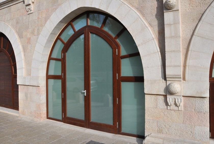 NAVELLO Входная дверь из массива дерева на заказ Portoni primo ingresso sun-id-1368852 - Вид №4