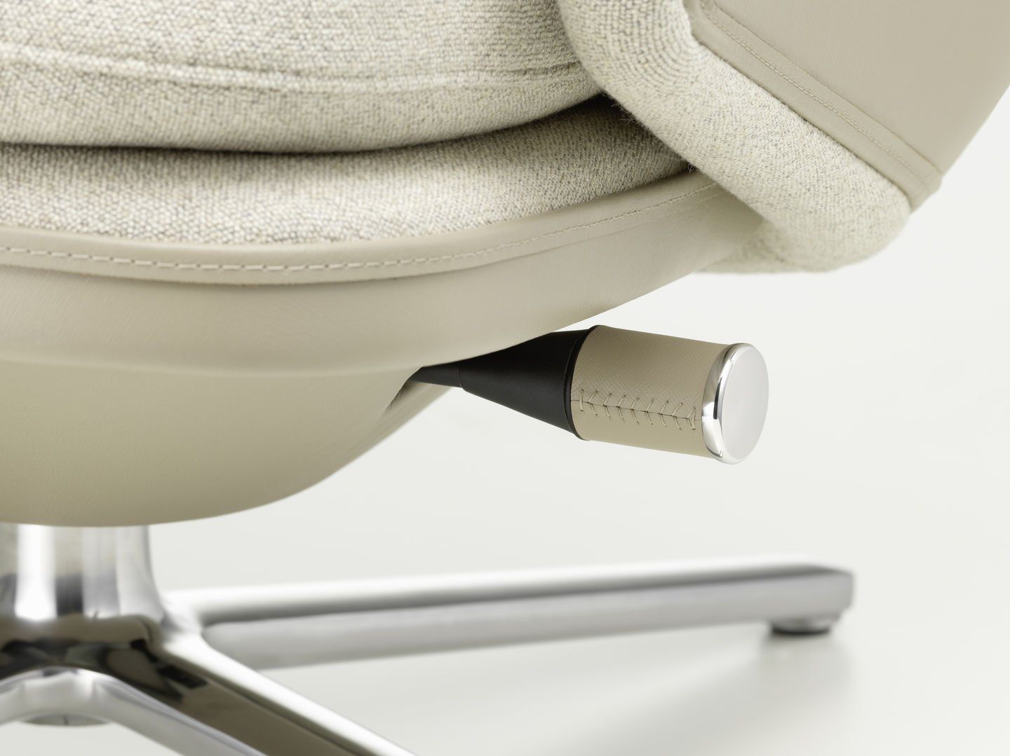 Ткань спиц кресло с подлокотниками VITRA Grand Relax ARCH-00109996 - Вид №25