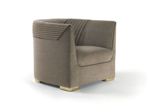 Тканевое кресло