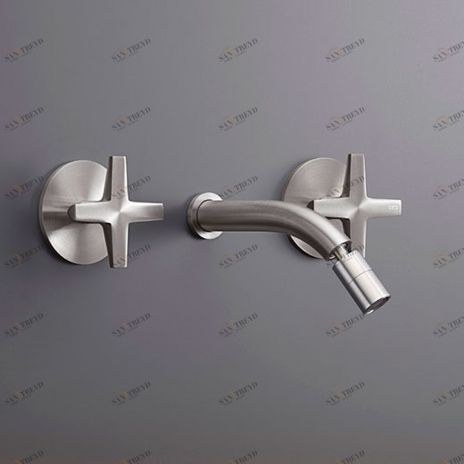 Настенный двойную ручку смеситель с регулируемым носиком L. 170 мм  CRX18 CEADESIGN 