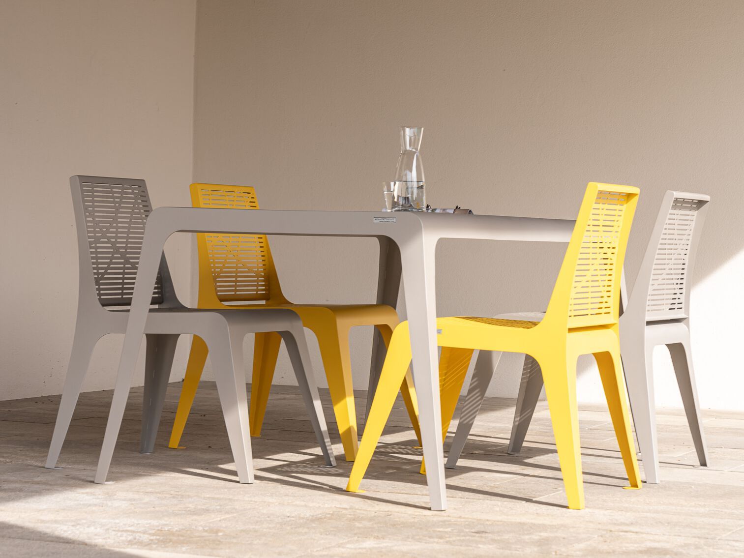 Наружное сиденье из нержавеющей стали BENKERT BANKE Chalidor ARCH-00112574