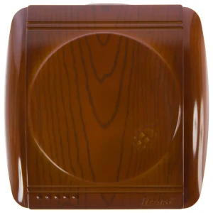 Розетка накладная Lezard Nata с заземлением, с крышкой, цвет сосна