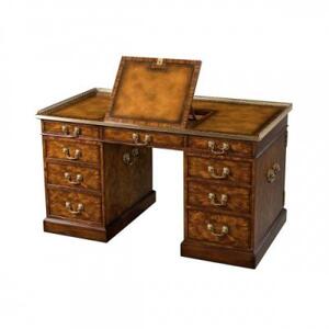 Стол / Gentlemans Study