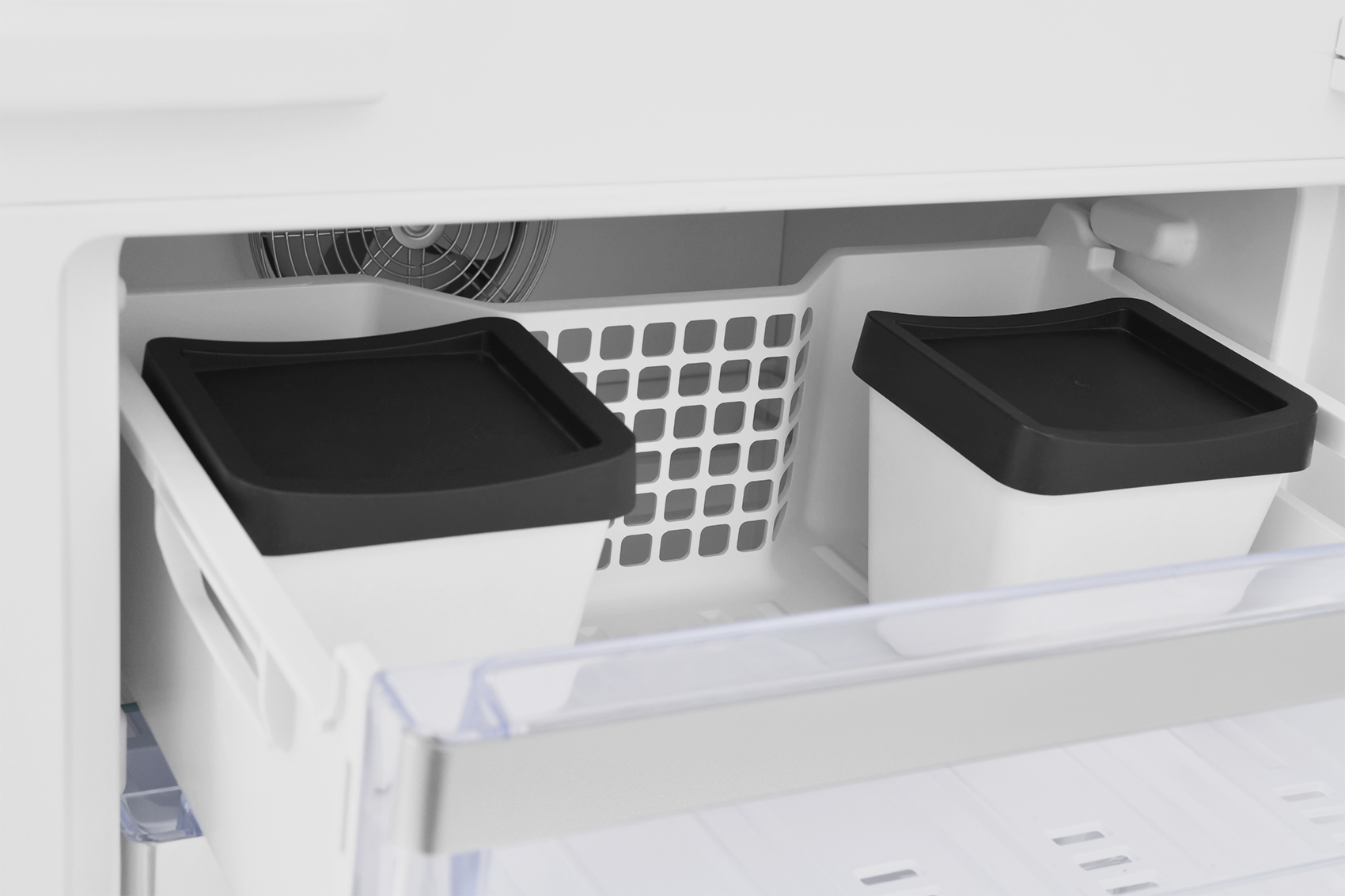 9961853 Встраиваемый холодильник Hotpoint HBT 18 STDN-0002565 - Вид №27