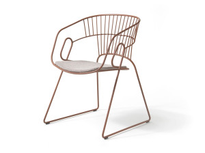 Стальной стул с подушкой сиденья