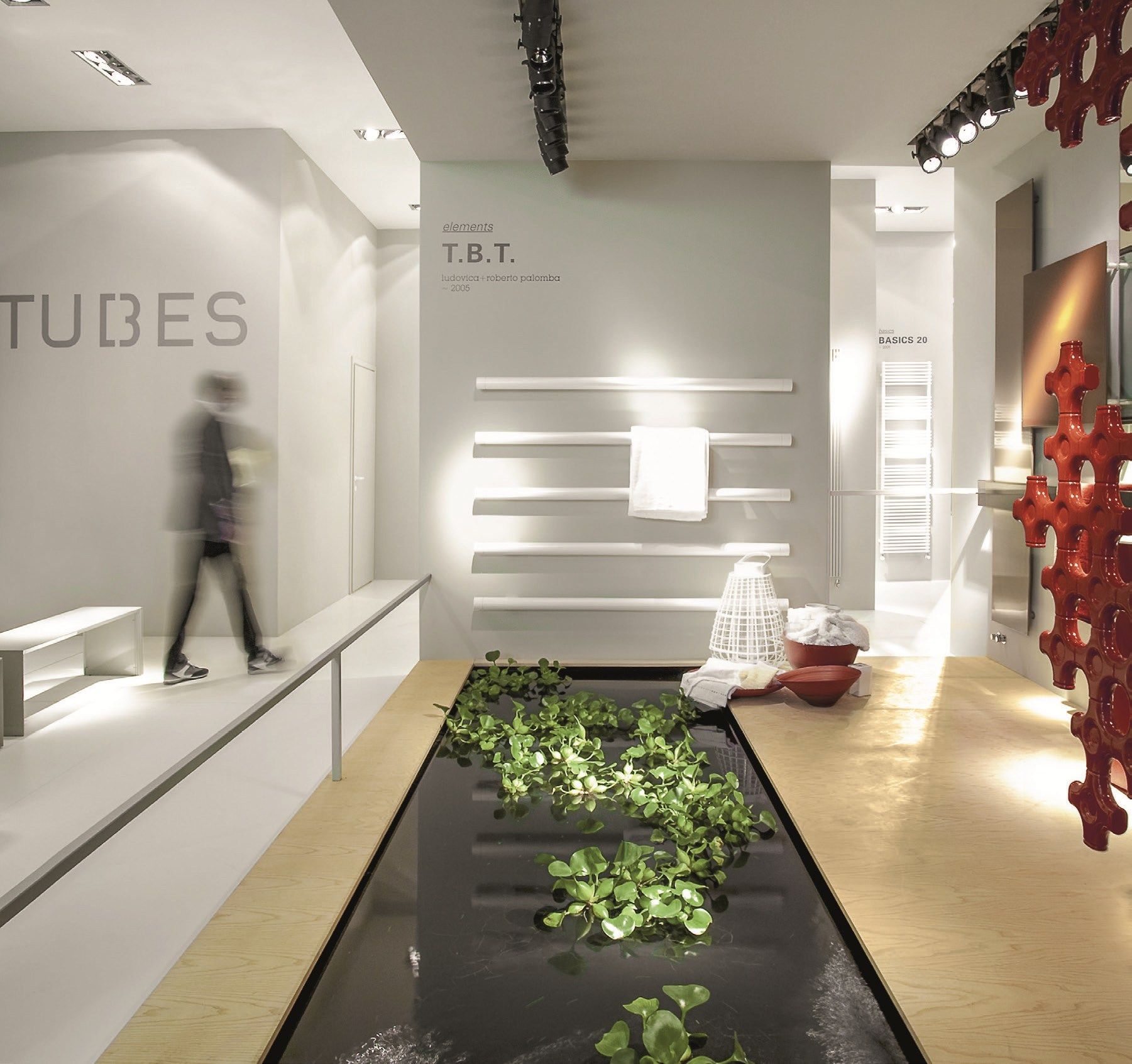 Настенный горизонтальный полотенцесушитель Tubes Elements ARCH-00100003 - Вид №4