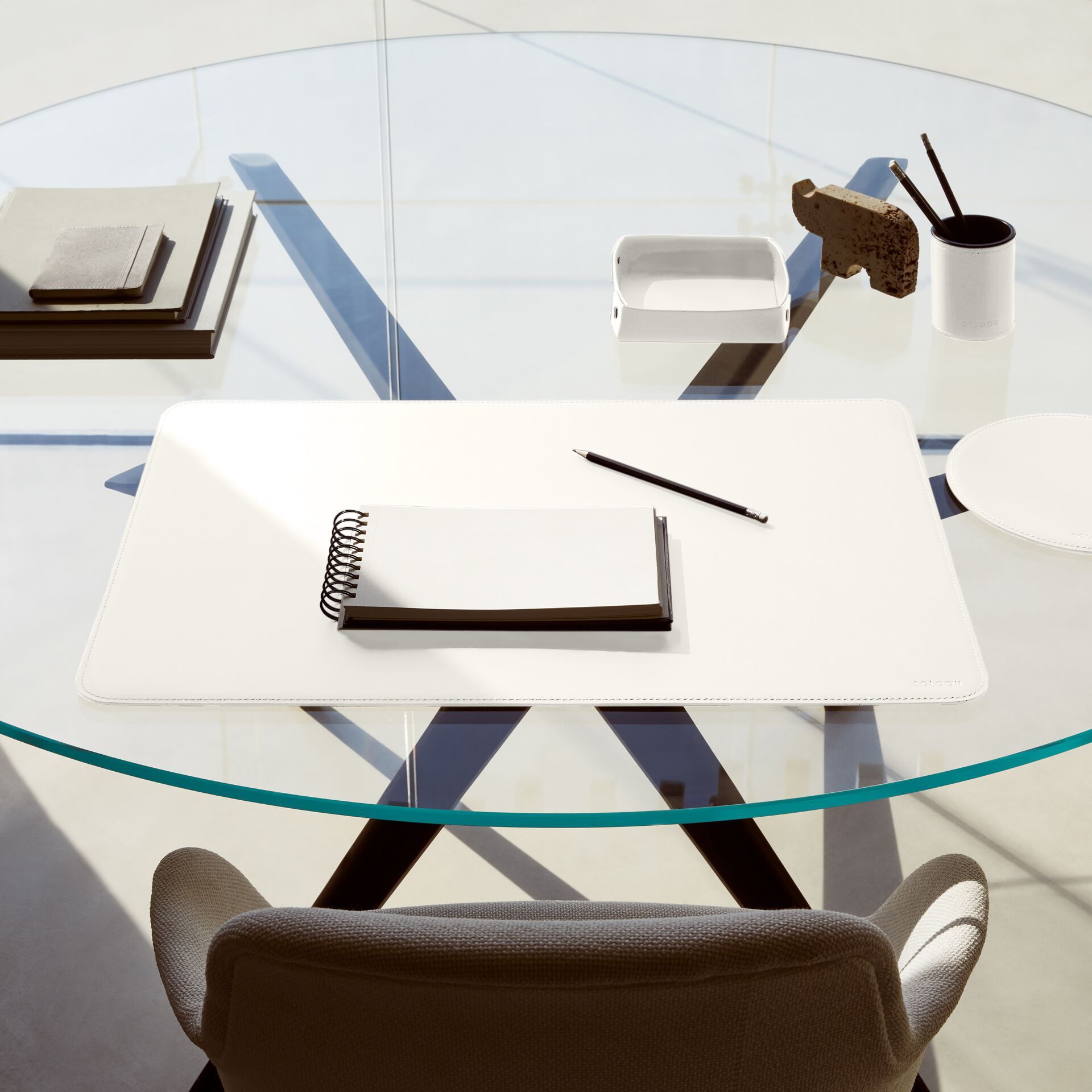 Подпушка из регенерированной кожи EGLOOH Hermes ARCH-00049869 - Вид №49