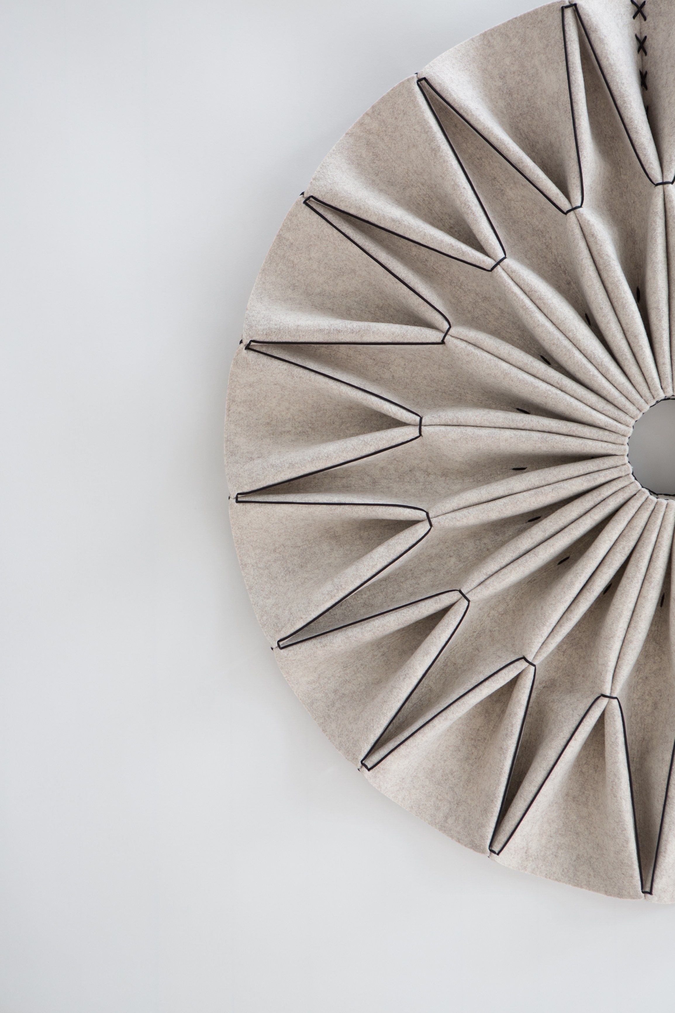 Акустическая войлочная панель BuzziSpace BuzziPleat ARCH-00054585 - Вид №1