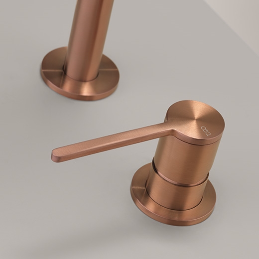 два отверстия смеситель с поворотным носиком Н. 245 мм  INV40 CEADESIGN  - Вид №3