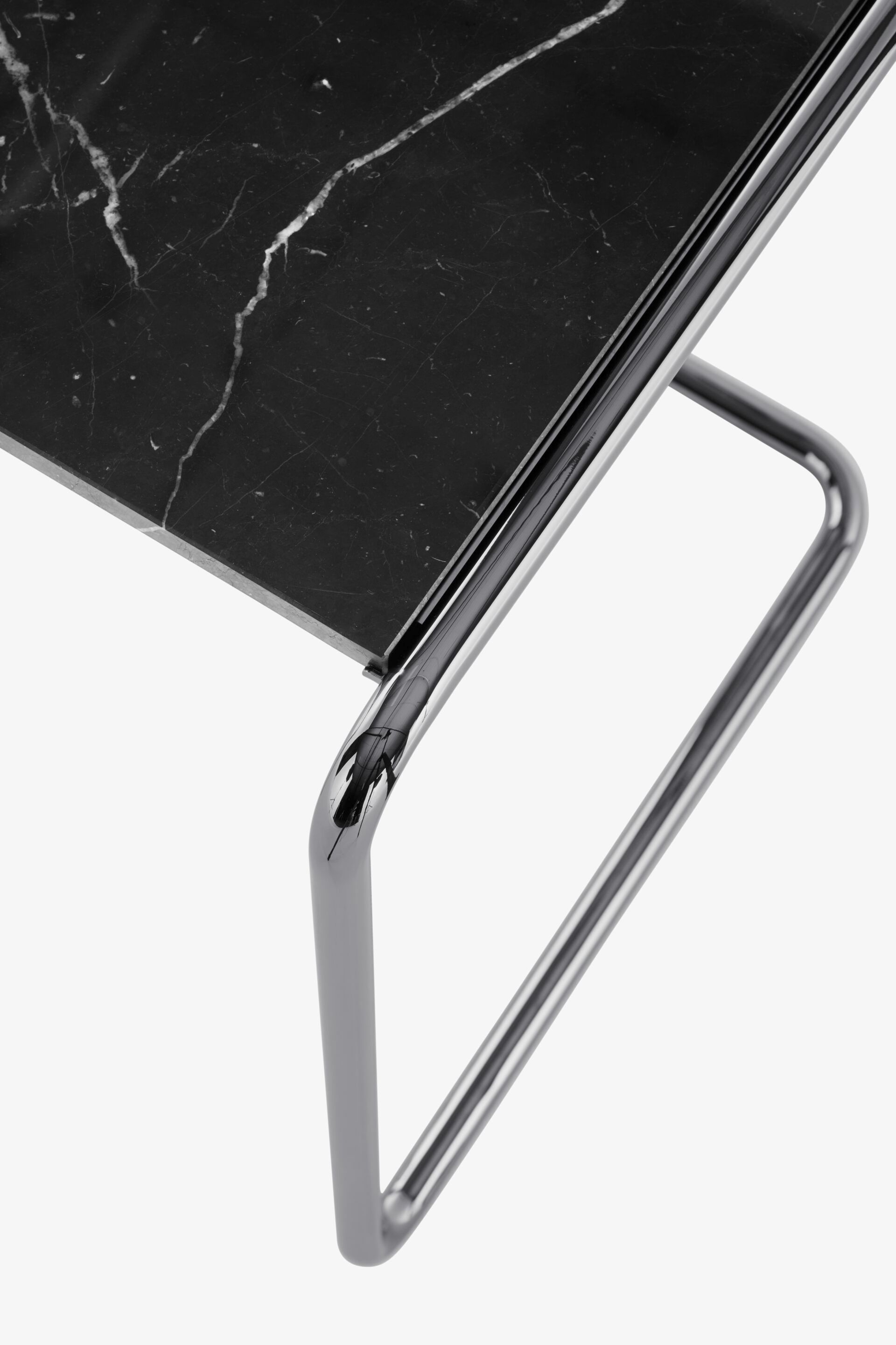 Штабелируемый журнальный столик из черного мрамора Marquina THONET JS. THONET ARCH-00147415 - Вид №1