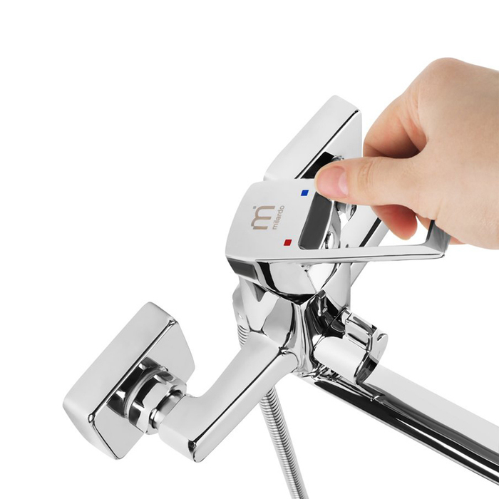 ATLSBLCM10 Смеситель для ванны с длинным изливом с керамическим дивертором Milardo Atlantic - Вид №1