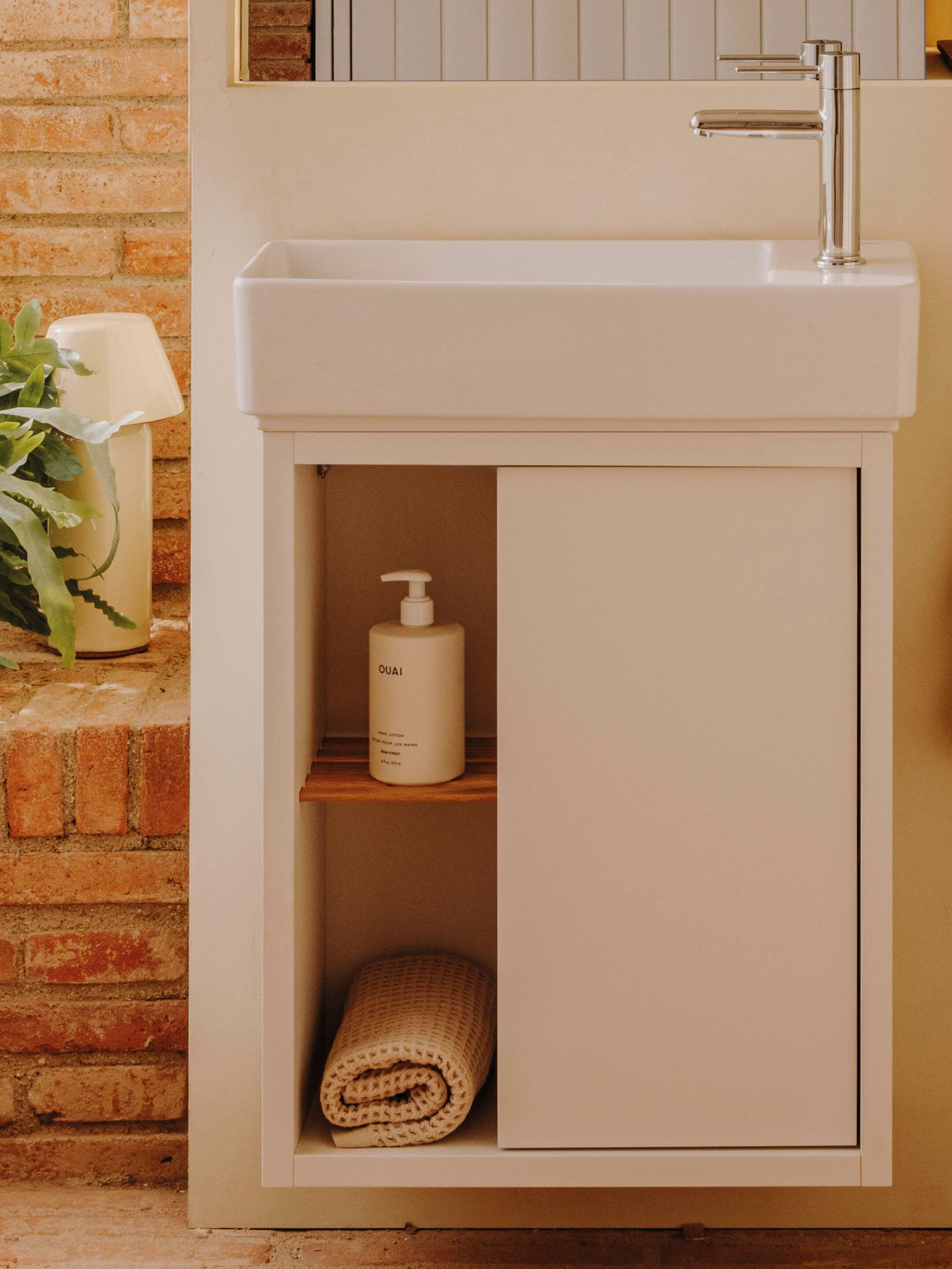 Деревянный подвесной умывальник с дверцами Roca ARCH-00047217 - Вид №4