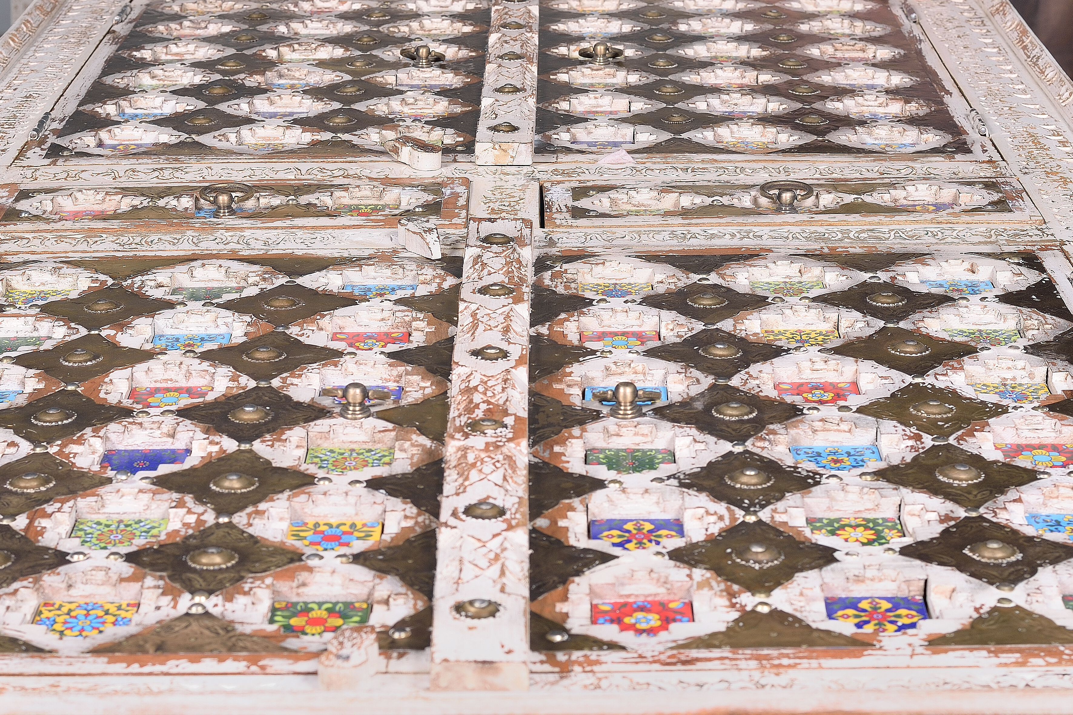 Сервант из манго с распашными дверцами Giner y Colomer Bakhra ARCH-00065822 - Вид №2