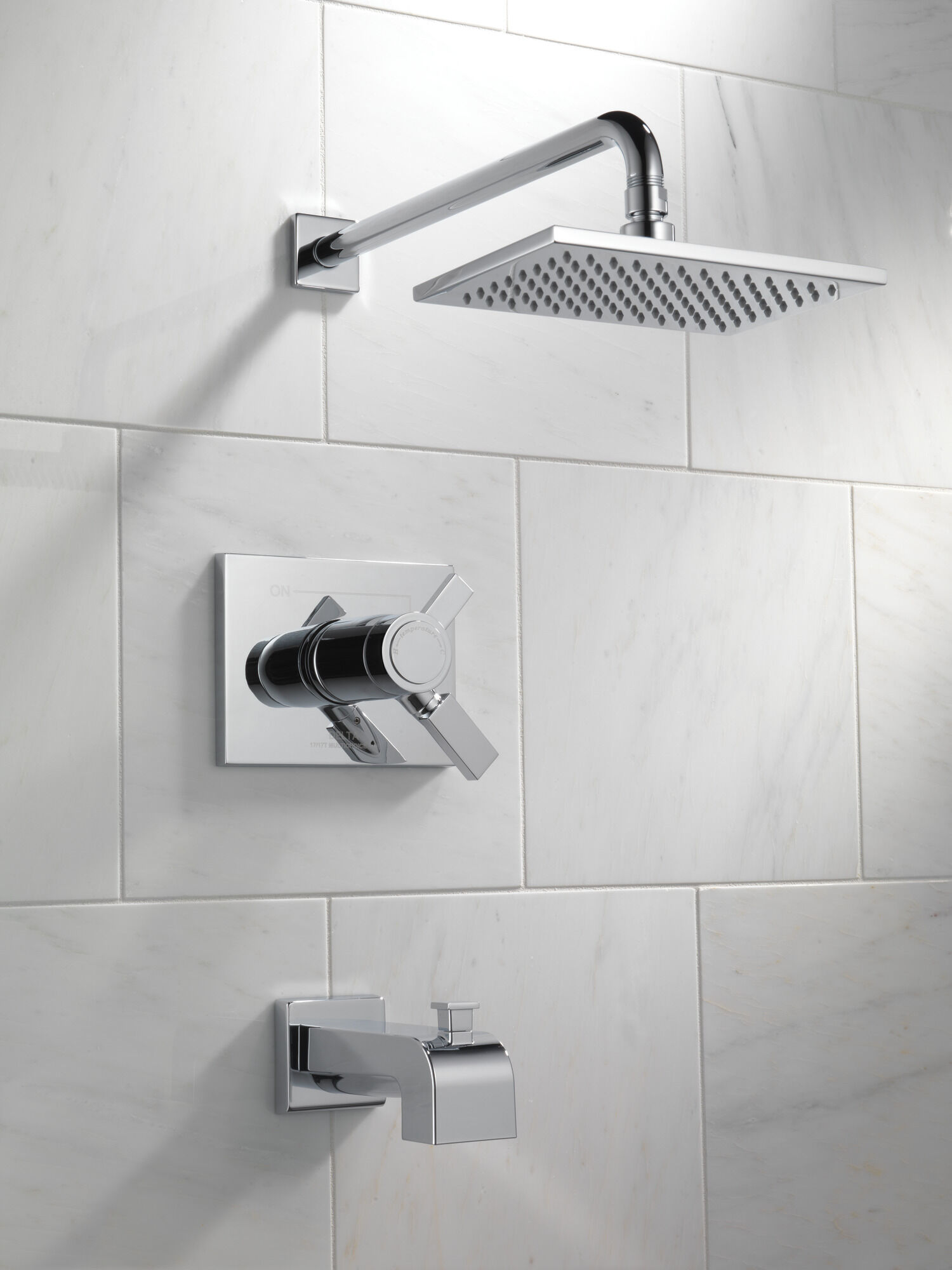 T17T453 Для ванны и душа TempAssure® серии 17T Delta Faucet Vero Хром - Вид №1