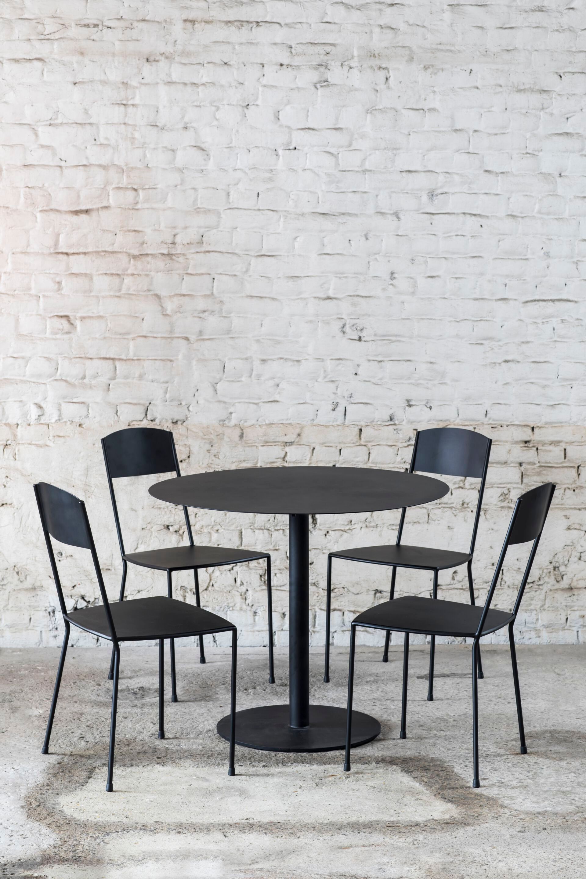 Круглый стальной журнальный столик с порошковым покрытием Serax Bea Mombaers Furniture ARCH-00031327 - Вид №3