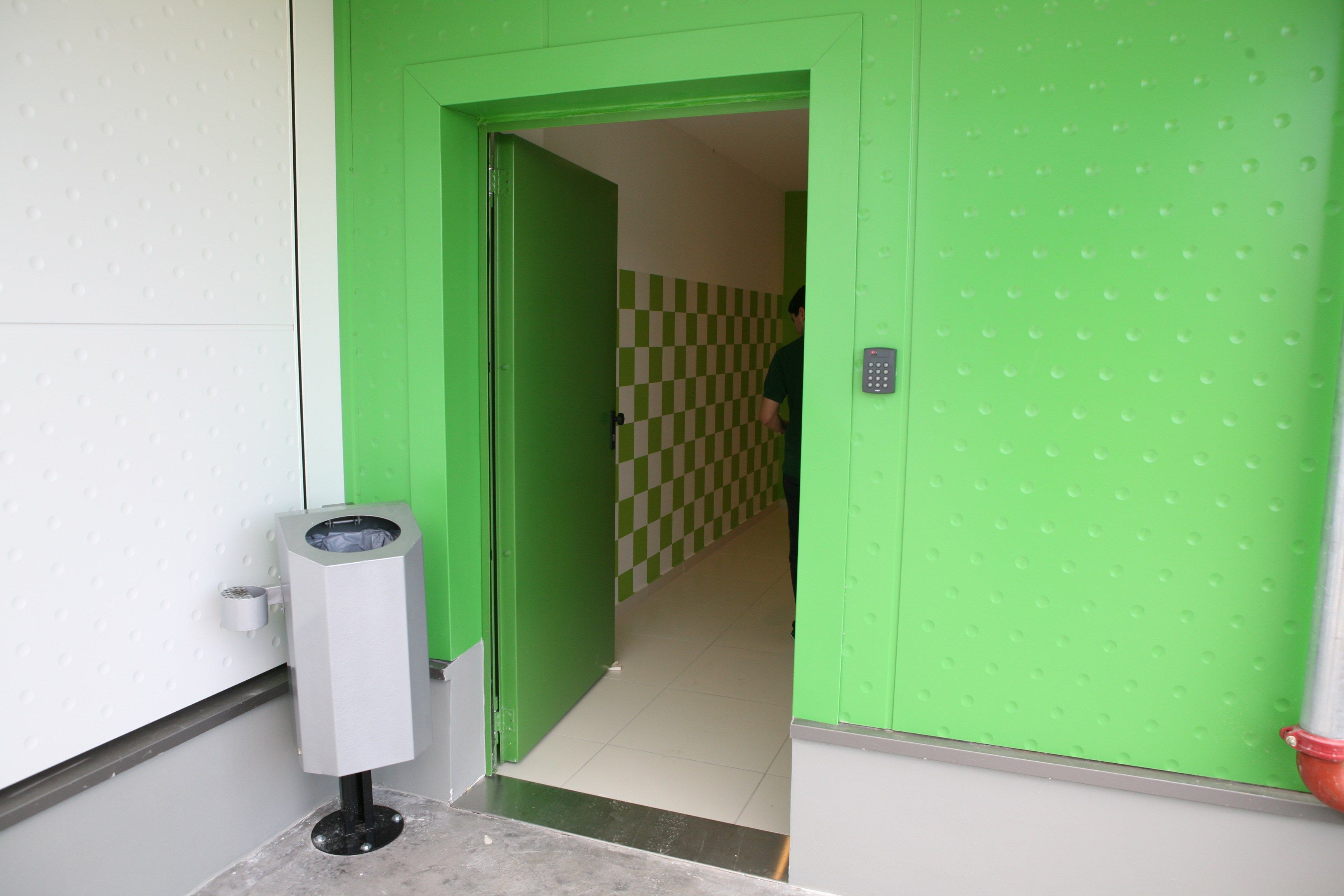 Изолированная металлическая панель для фасада ELCOM SYSTEM ТЕРМОПАРЕТЫ® ARCH-00063678 - Вид №85