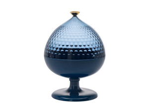 Контейнер / центральный элемент из инженерного пластика