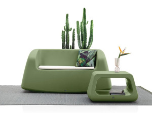 Полиэтиленовый садовый диван