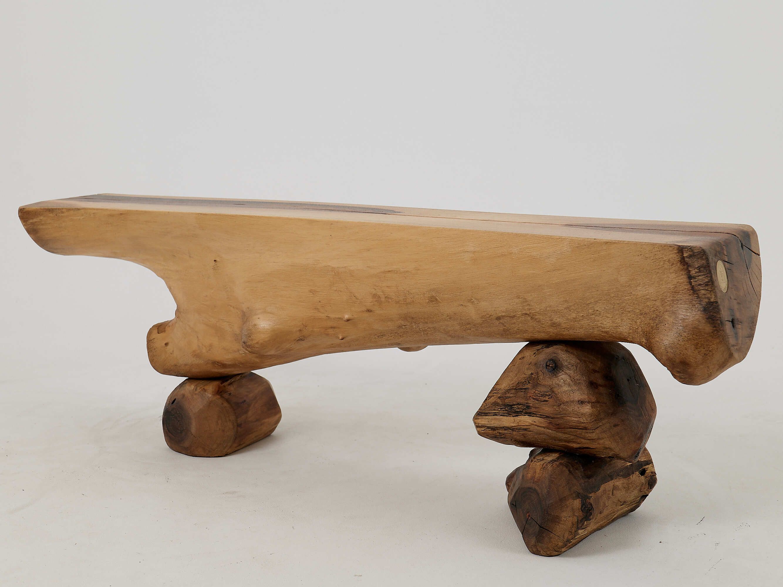 Скамья из грецкого ореха Logniture Leszy ARCH-00029439