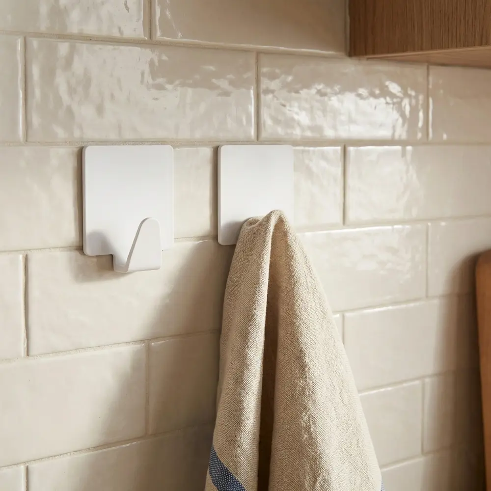 Самоклеящийся крючок KONSENSA 5x5 см белый 2 шт STLM-2071281