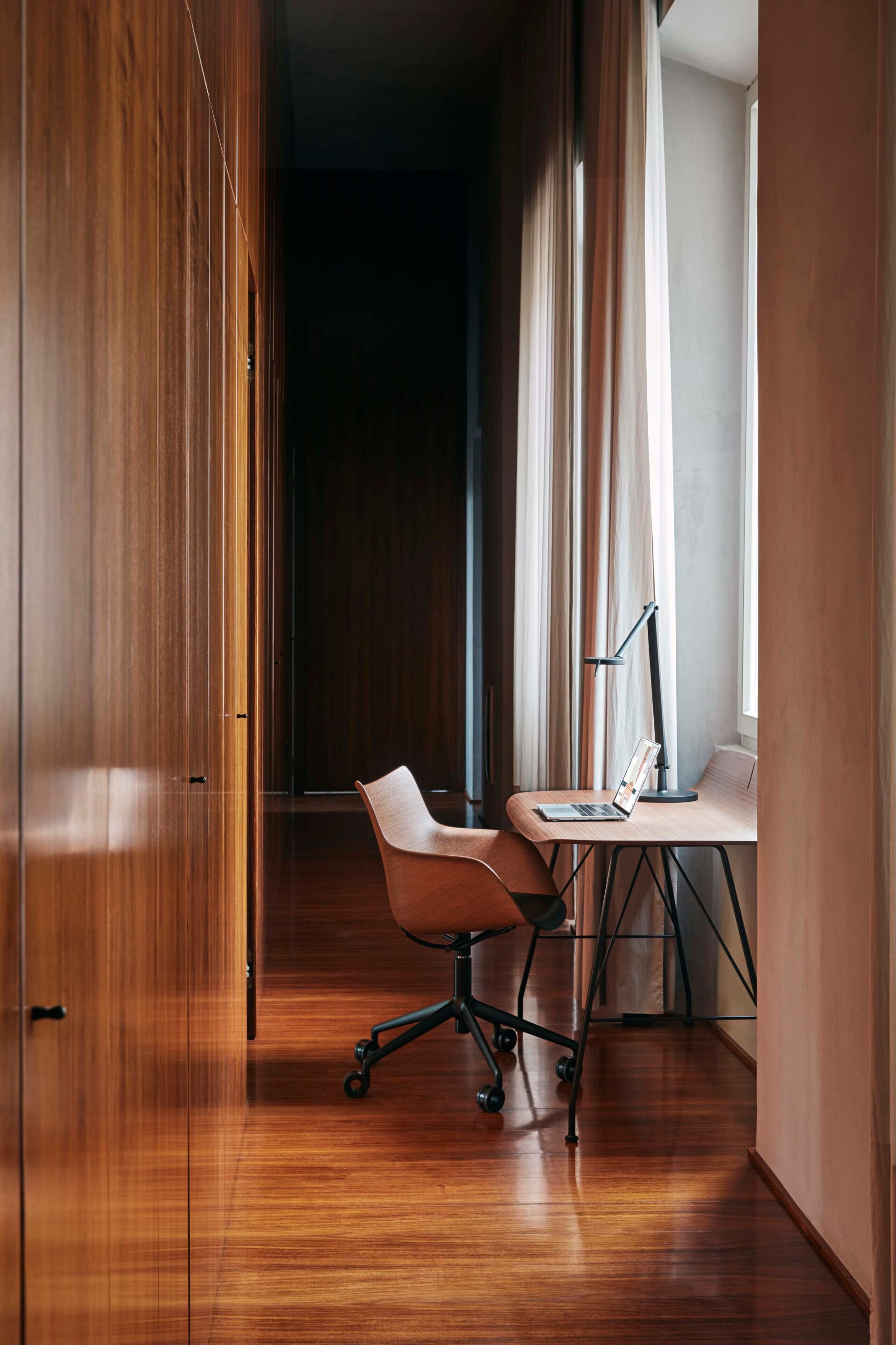 Деревянный письменный стол Kartell EARL OF WOOD ARCH-00064061 - Вид №10