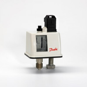 Danfoss BCP — реле давления для котельных установок Реле давления BCP 017B0042