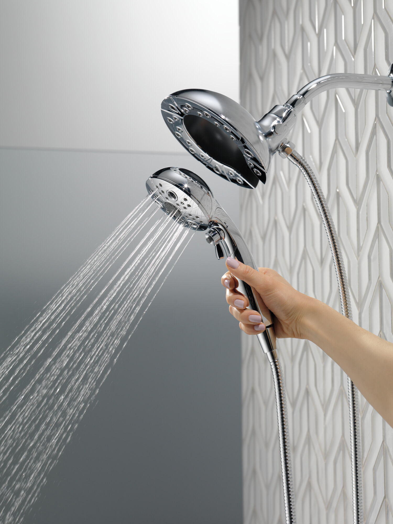 58480-25-PK H2Okinetic® In2ition® Душ два в одном с 5 настройками Delta Faucet Universal Showering Хром  - Вид №6