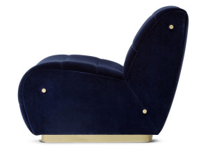 Бархатное кресло