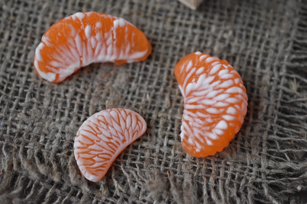 10387 Форма "Набор долек мандарина S" силикон HobbyPage 