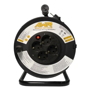 Удлинитель на катушке 3x1 30 м 4 розетки 2200 Вт с заземлением цвет черный