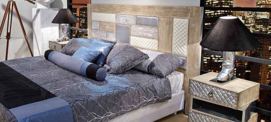 005068 Настольная лампа Contradiction Essence Santreyd