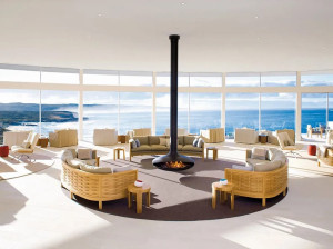 Подвесной центральный декоративный камин