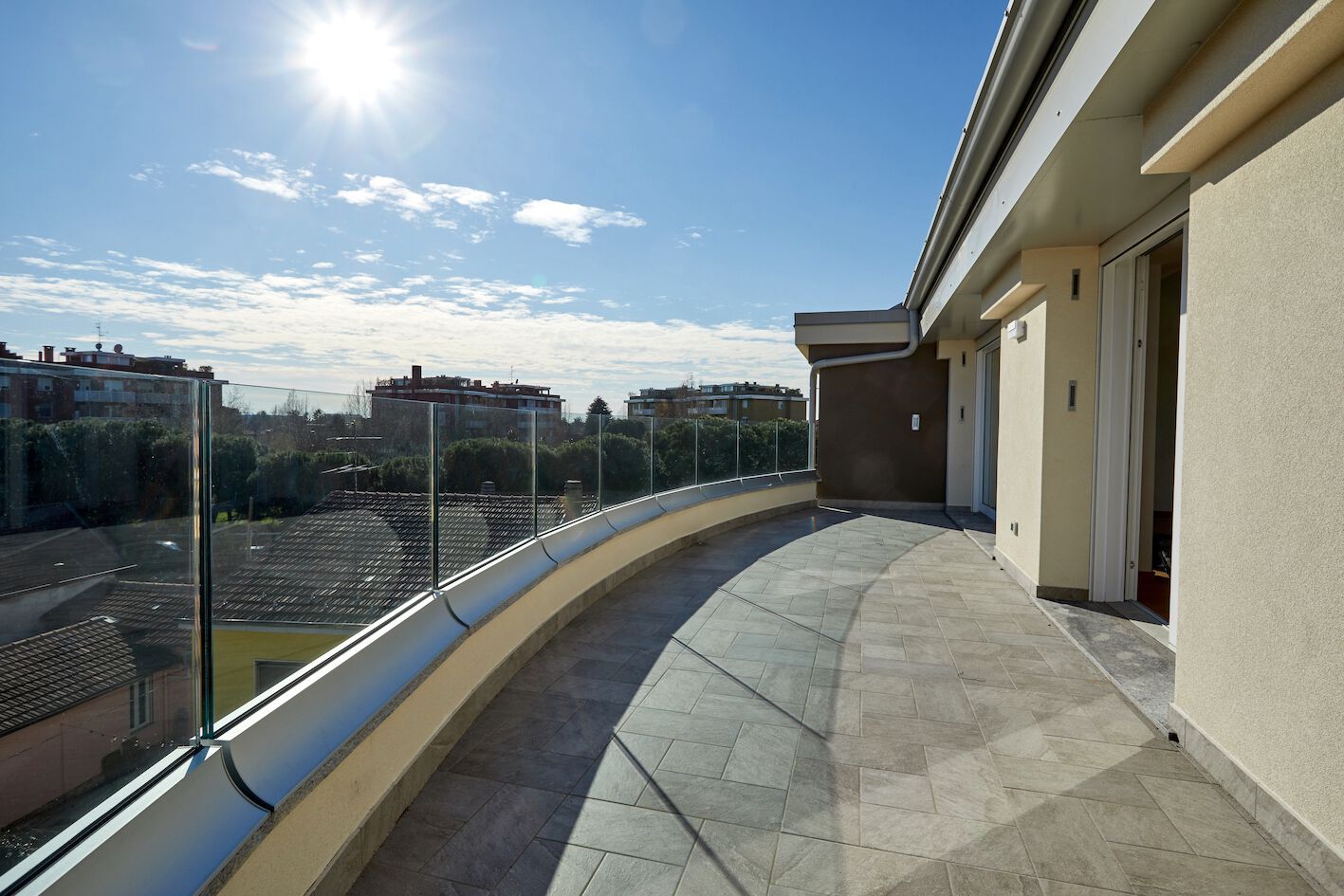 Стеклянный парапет для окон и балконов ALUVETRO система балюстрады GARDA ARCH-00123091 - Вид №6