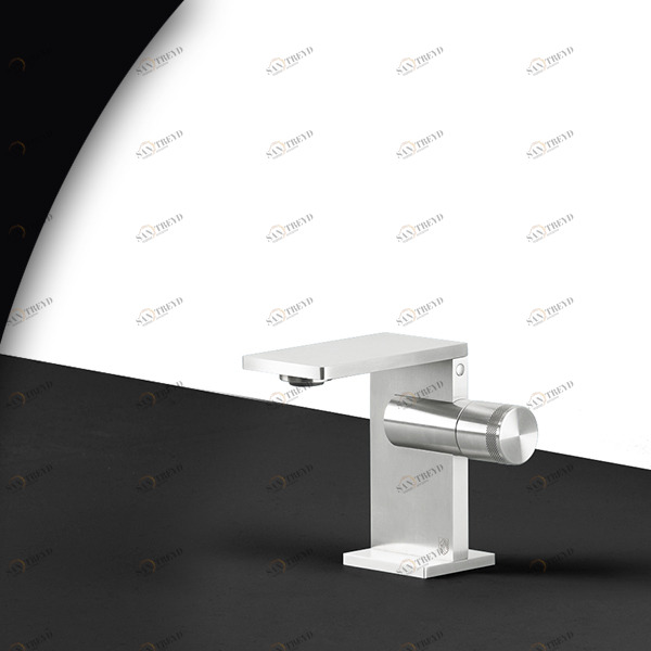 Смеситель для раковины AICO AIC1L серебристый глянцевый Radomonte