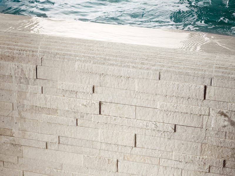 Противоскользящее напольное покрытие из керамогранита Ceramiche Caesar AQUÆ ARCH-00111118 - Вид №8