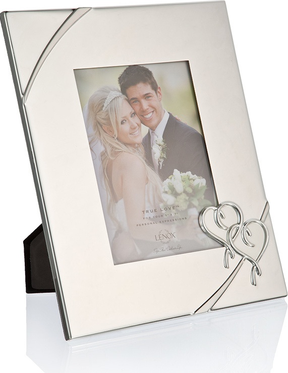 10525036 Lenox Рамка для фото Lenox "Настоящая любовь" 13х15см Посеребрение 