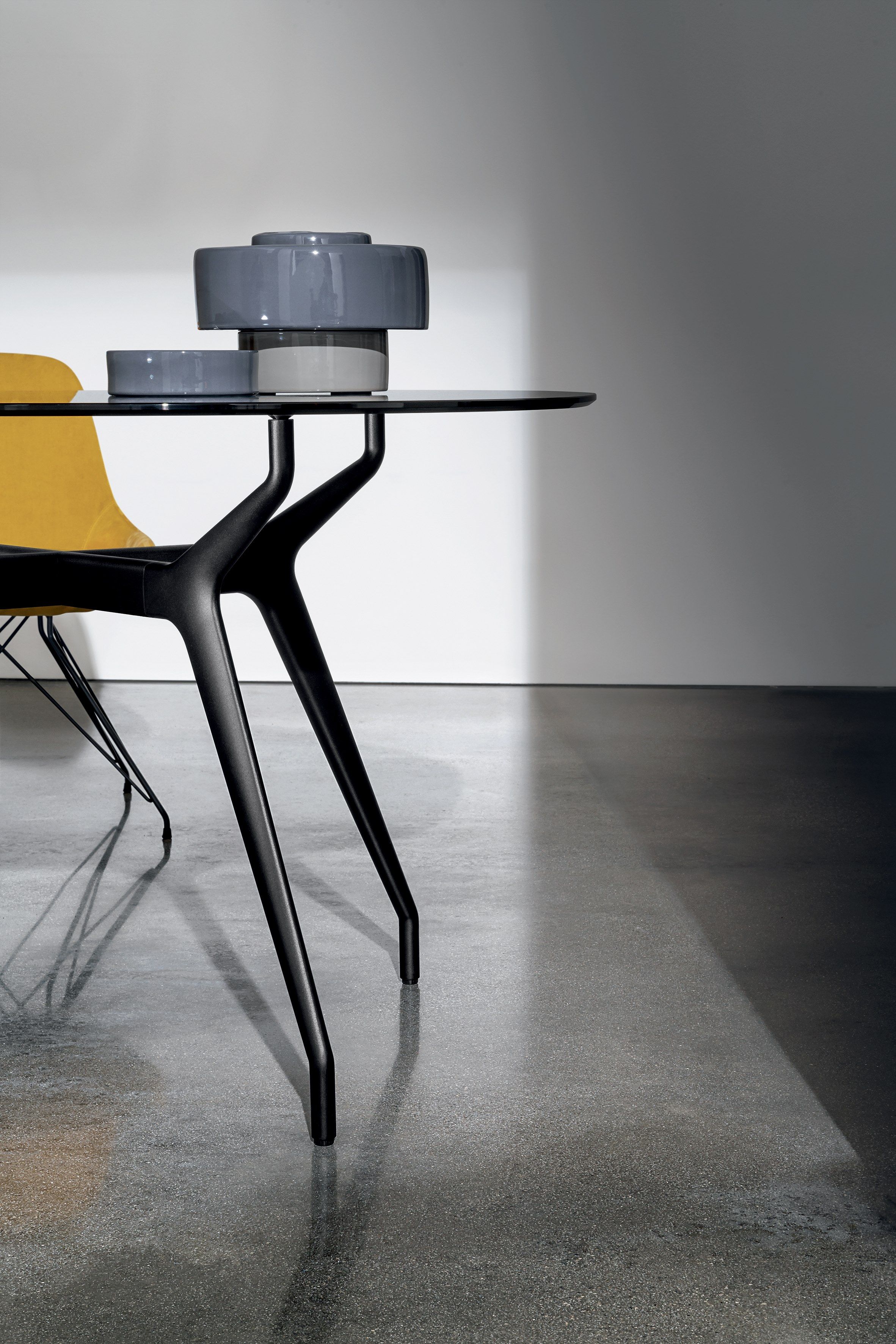 Алюминиевый и стеклянный обеденный стол Sovet Italia Arkos ARCH-00026234 - Вид №1