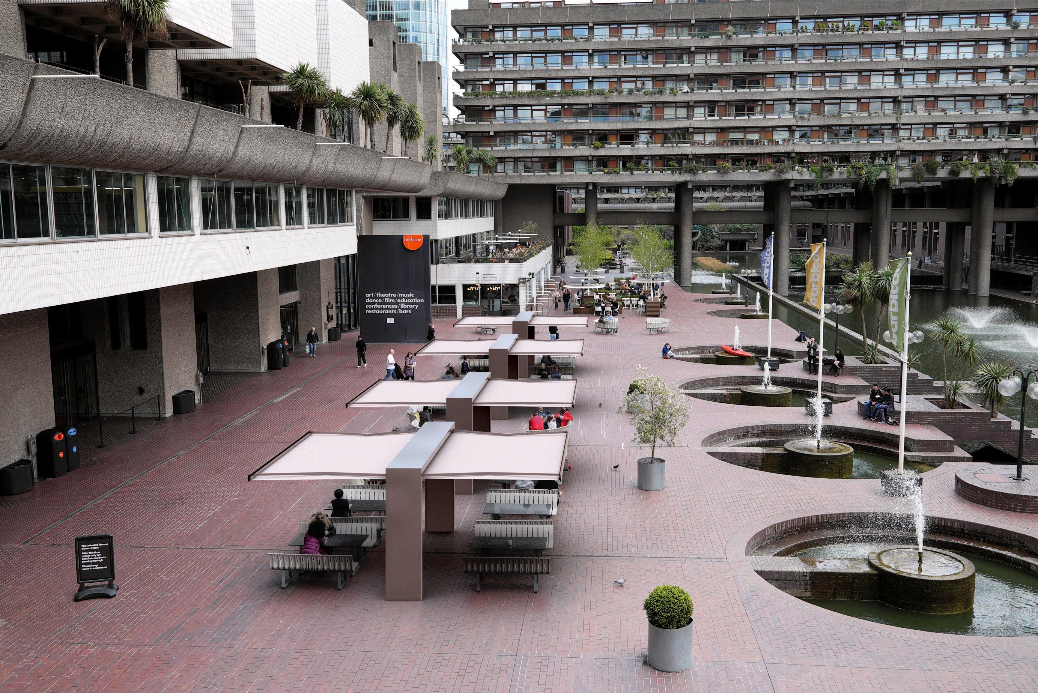 Самонесущий моторизованный козырек от солнца UNOSIDER GATE SHADE ARCH-00152562 - Вид №23