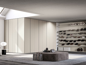 Деревянный угловой шкаф с держателем для обуви