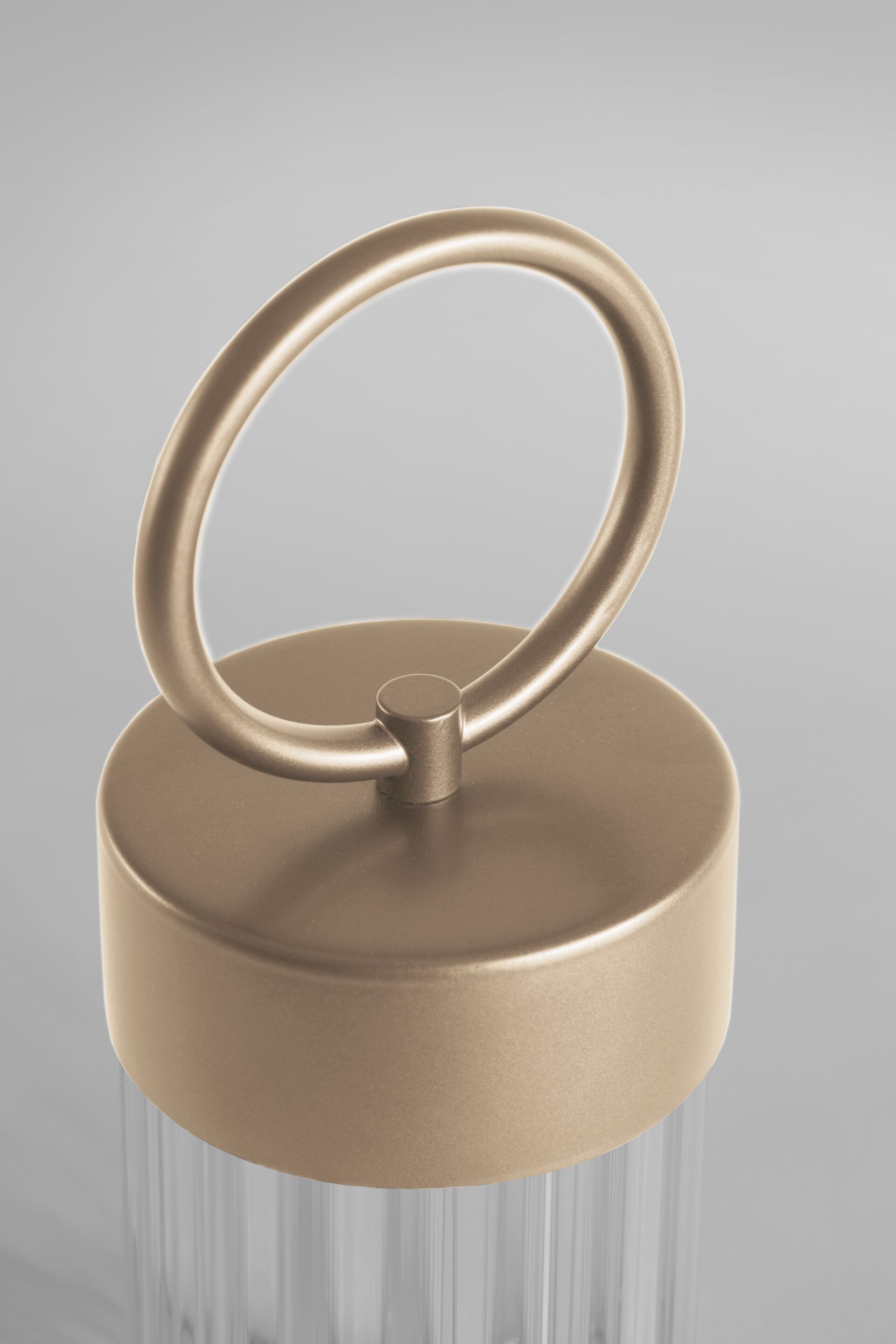 Светодиодная настольная лампа из плексигласа® с USB-зарядкой Contardi CLARETTA ARCH-00101103 - Вид №20