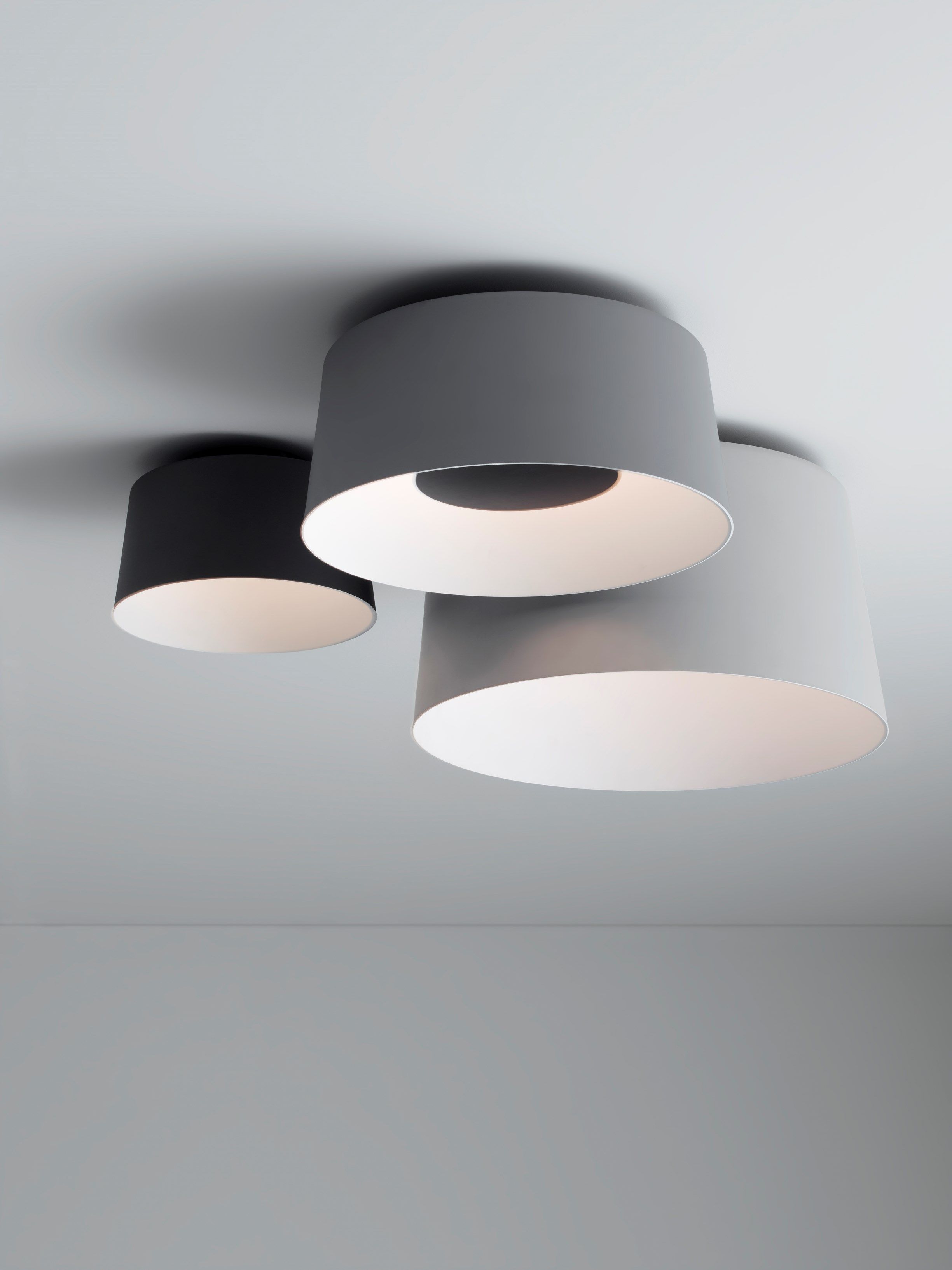 Алюминиевый светодиодный потолочный светильник Vibia Tube Free ARCH-00025119 - Вид №3