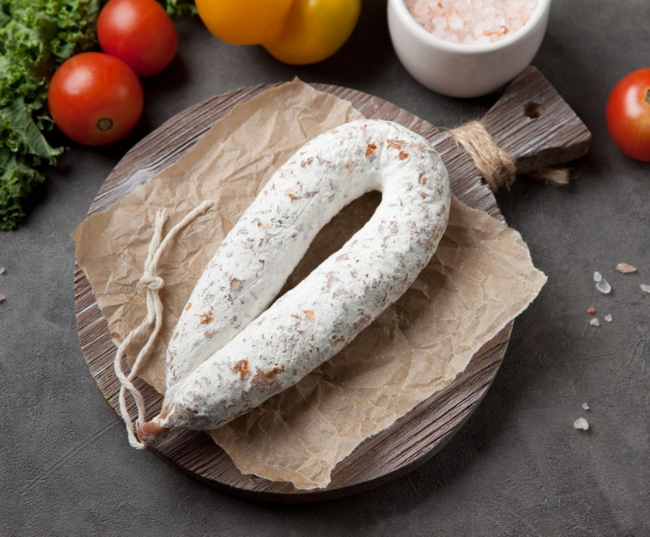 8020 Колбаса Чоризо сыровяленая полусухая с благородной белой плесенью Вкусляндия  - Вид №2