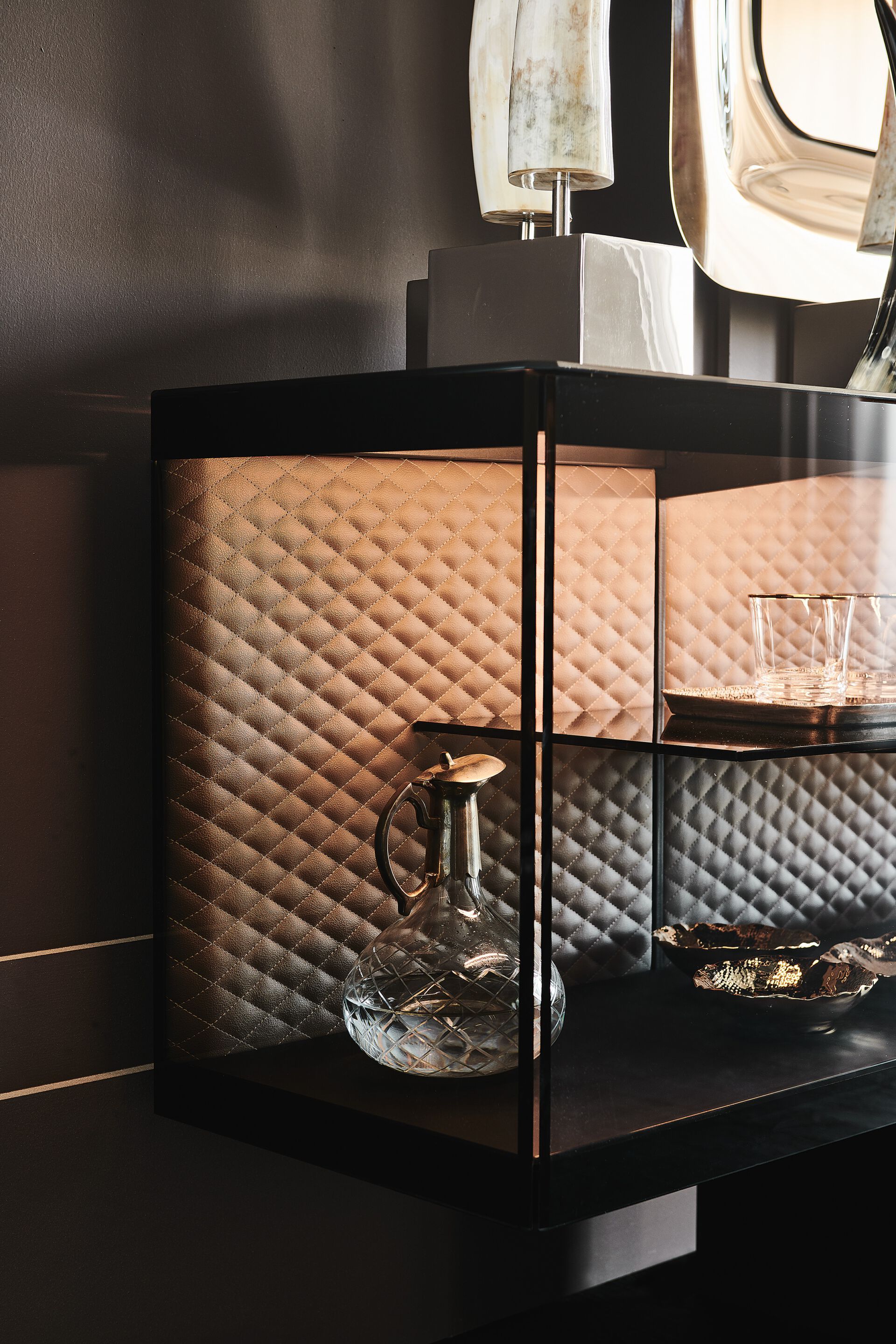 Шкаф из стали и хрусталя с распашными дверями Cattelan italia бутик ARCH-00123603 - Вид №4