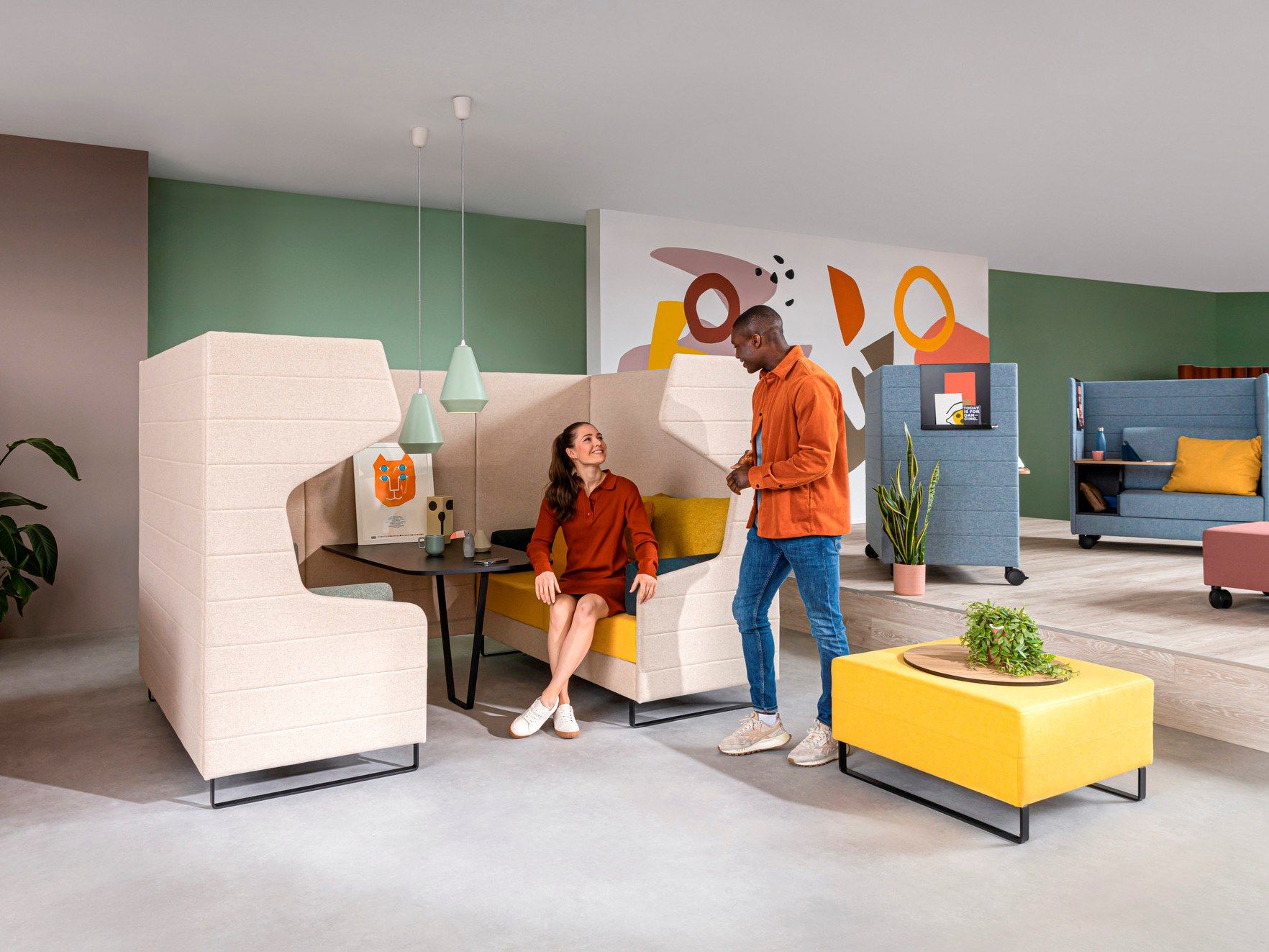 2-местный тканевый диван с высокой спинкой Dauphin ателье ARCH-00004708