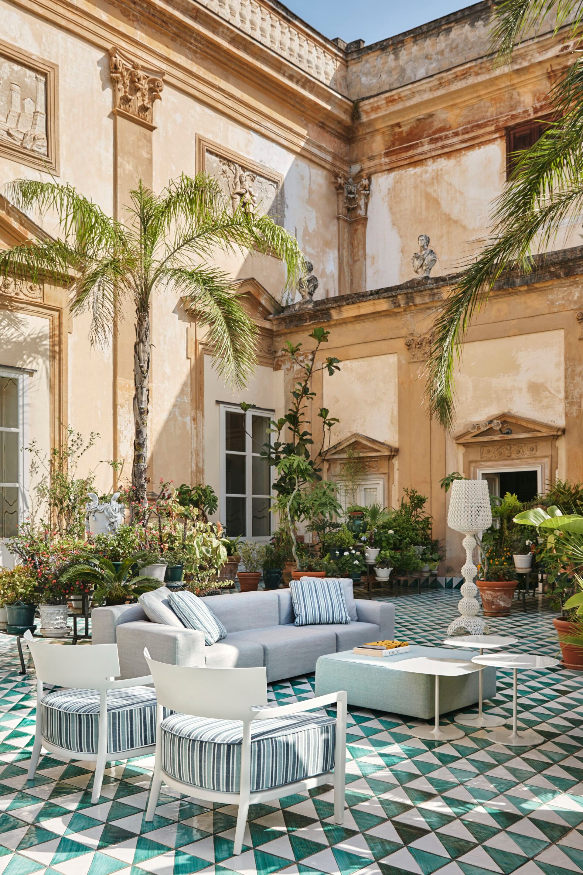 Тканевый модульный садовый диван Kartell Plastics ARCH-00078602 - Вид №3