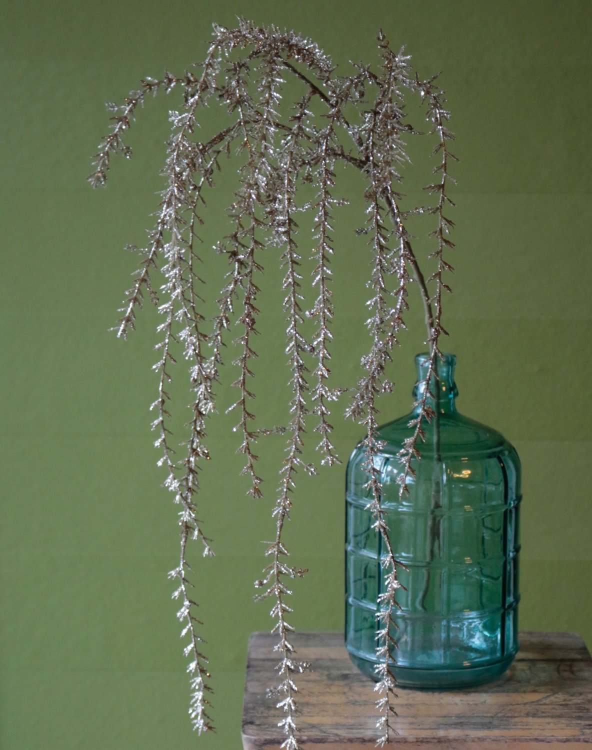 1707 331 a3 Вешалка для искусственного декора с глиттером, 120 см, золото H-andreas  - Вид №11